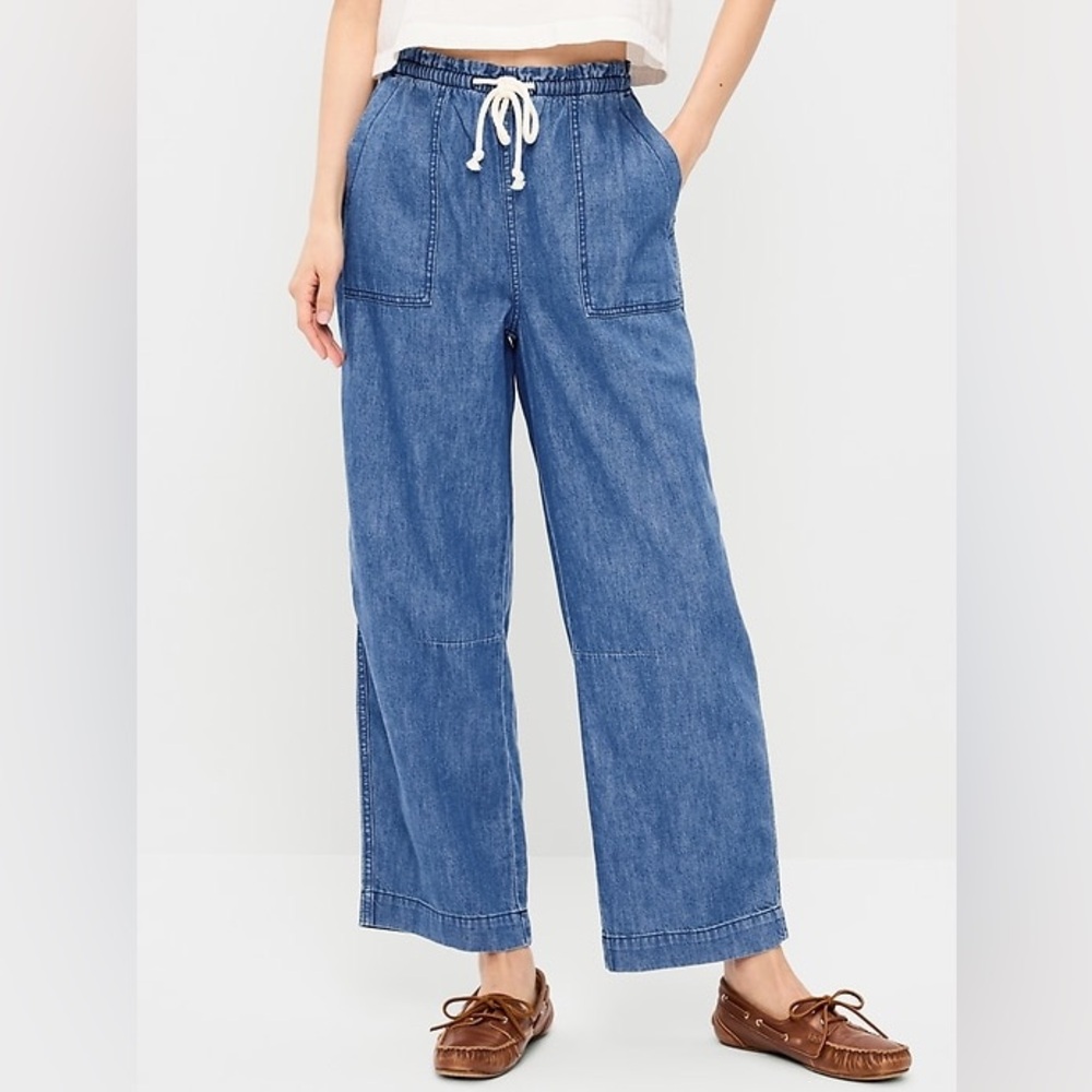 NWT Old Navy Denim High Waisted Utility Pant Midrise Crop Medium
